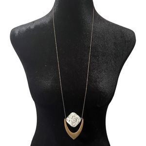 Bronze and stone pendant necklace. NWOT. Adjustable chain. Great condition!